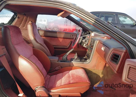 1987 Mazda Rx7 из США, поврежденный, VIN JM1FC3310H0517317